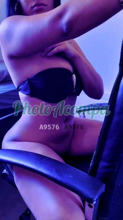 Pocah, escort em Campinas