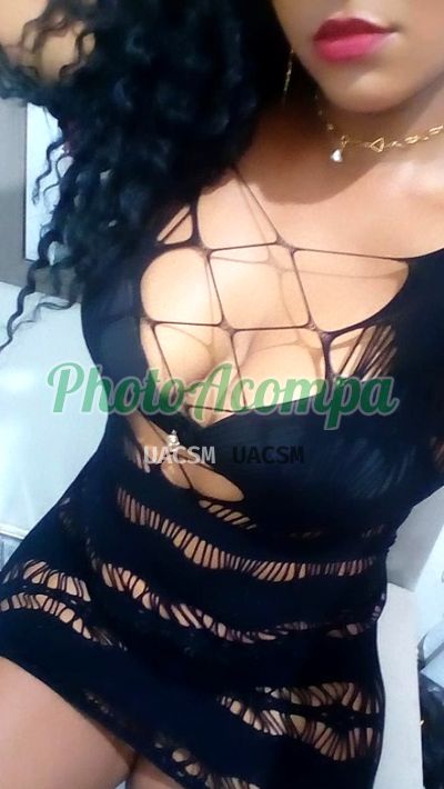 India, garota de programa em Recife