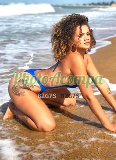 Alícia, garota de programa em Vitória