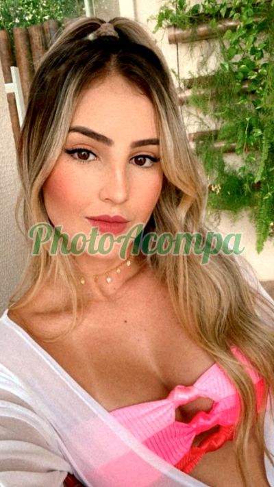 Júlia, Garota de programa em Petrópolis