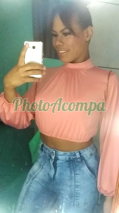 Isabelly Lins Fontoura, Travesti em Balneário Camboriú