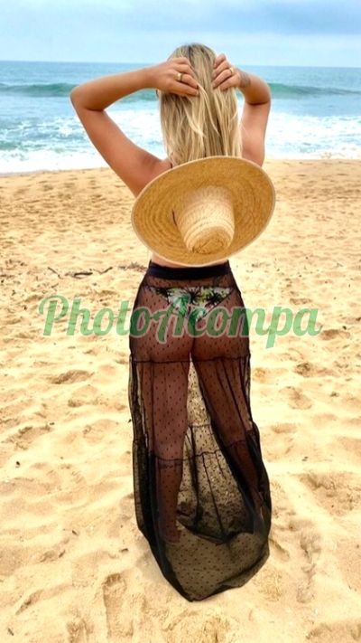 Aline, acompanhante em Niterói