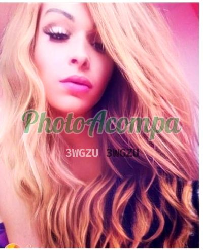 Mickaeella, travesti em São Conrado (RJ)