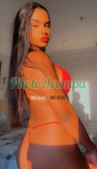 Brenda, travesti em São Paulo