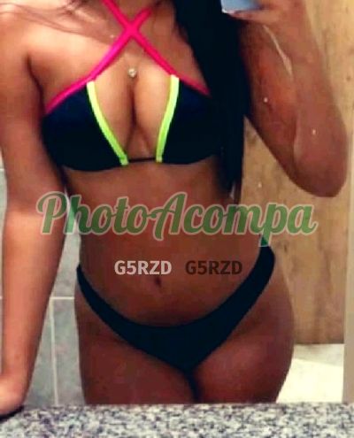 Lívia, garota de programa no Guarujá
