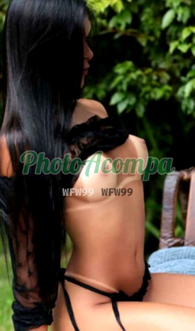 Lavínia, transex em Santos