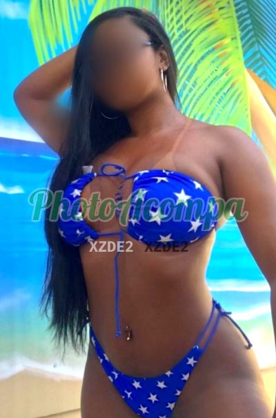 Milla, garota de programa em Copacabana (RJ)