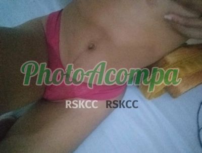 Samira, acompanhante em Cosmópolis