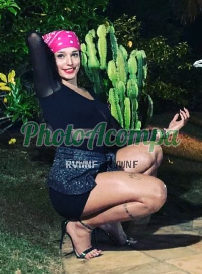 Vitória, transex em Salto