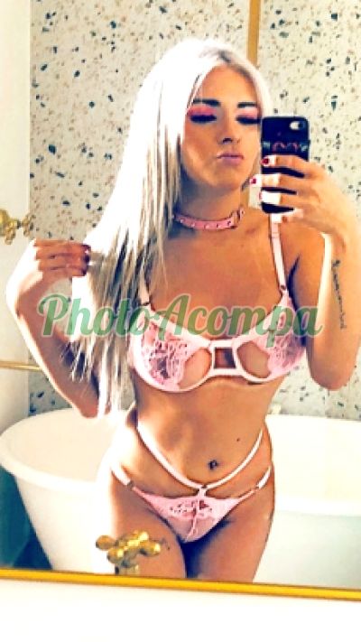 Mel, travesti na República (SP)