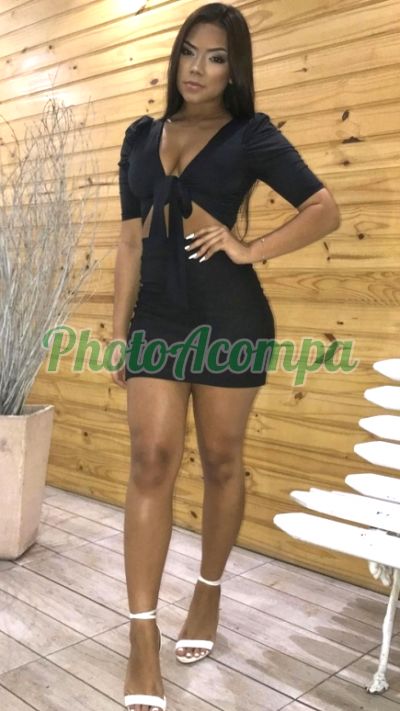 Agatha, garota de programa no Guarujá