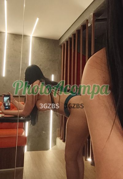 Kamila Macedo, mulher que faz massagens eróticas na Vila Mariana (SP)