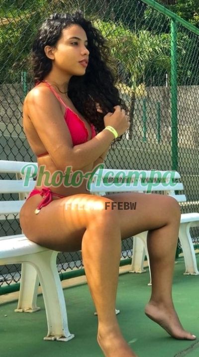 Manu, garota de programa em Copacabana (RJ)