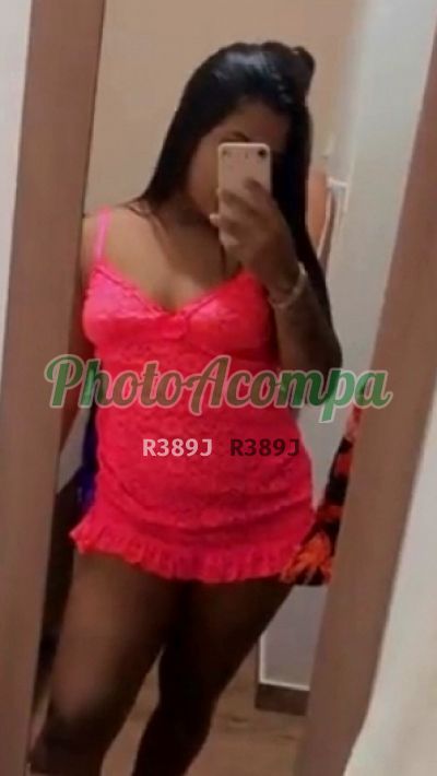 Laura Dias, escort em Cachoeirinha