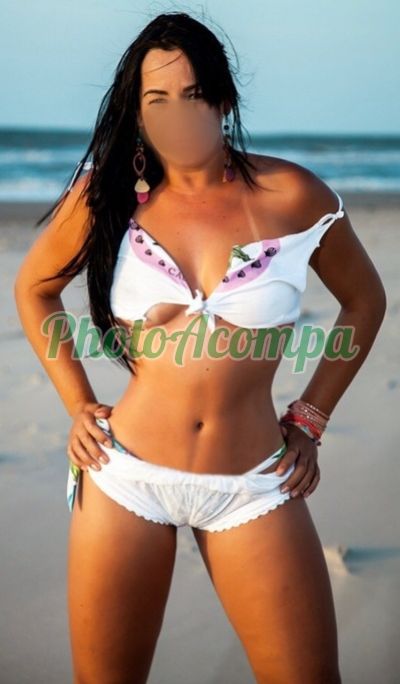 Nina Flores, acompanhante em Brasília
