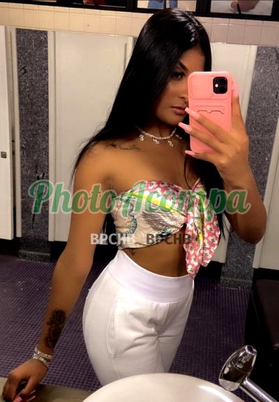 Thaís Camargo, escort em Santos