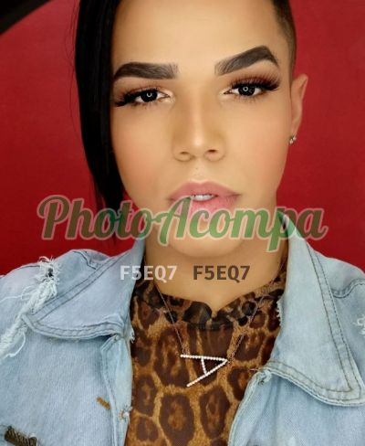 Alexya Barros, transex no Guarujá