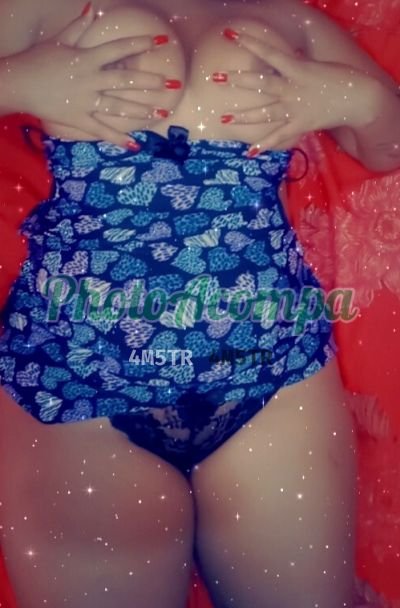 Vanessinha, garota de programa no Guarujá