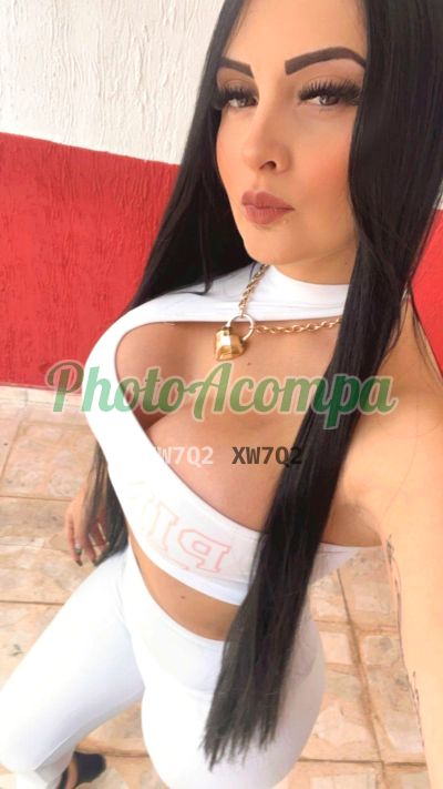 Lívia Golveia, acompanhante em Curitiba
