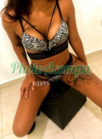 Rebeca, garota de programa em Santos