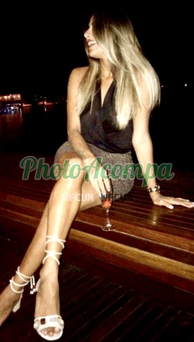 Flávia, garota de programa em Moema (SP)