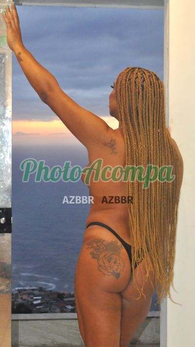 Raica, travesti em Copacabana (RJ)
