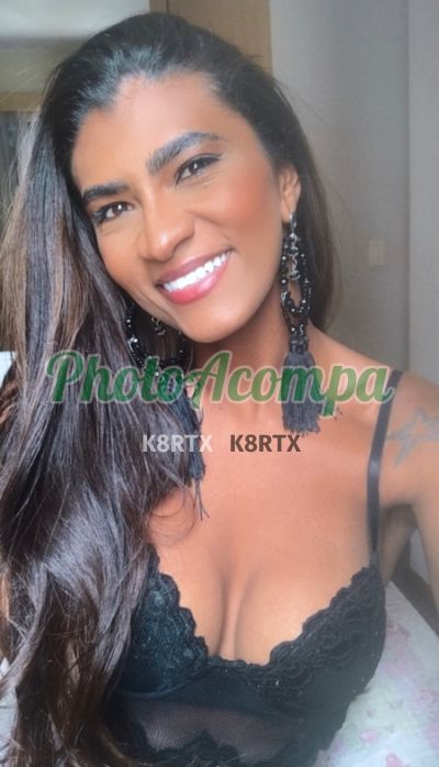 Paula Lodo Dotada, transex no Brooklin (SP)