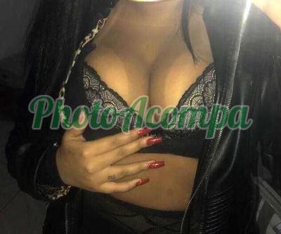 Carol, escort em Contagem