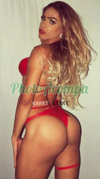 Agatha, travesti em Recife