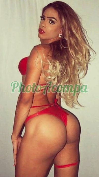 Agatha, travesti em Recife