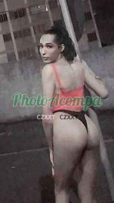 Beatriz, travesti em Barueri