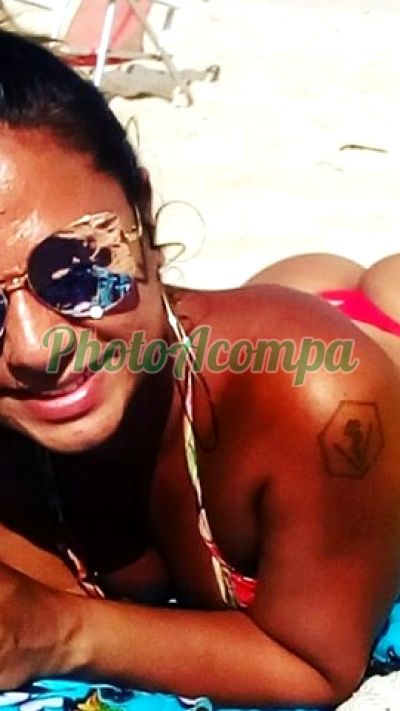 Leandra, transex na Ilha do Governador (RJ)