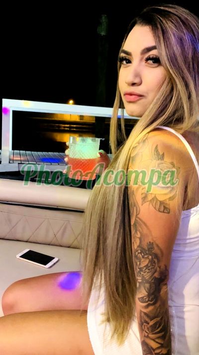 Lorenna, Acompanhante em Marília