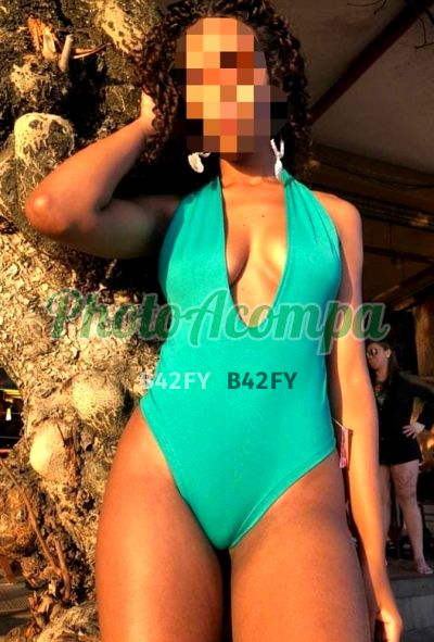 Julia Beatriz, escort em Copacabana (RJ)