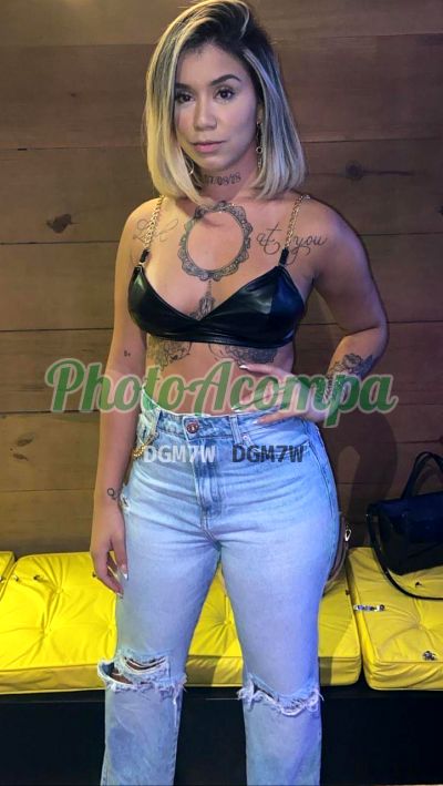 Júlia Lins, garota de programa no Centro (RJ)