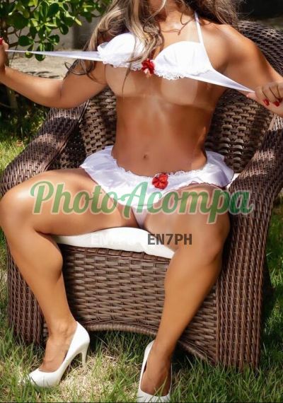 Aline Rodrigues foto 3