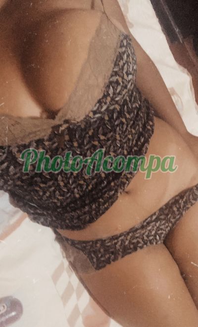 Camila, garota de programa em Santos