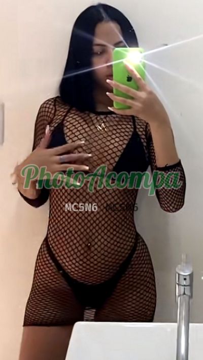 Mirella, acompanhante no Guarujá