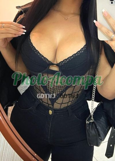 Indira, escort em Americana