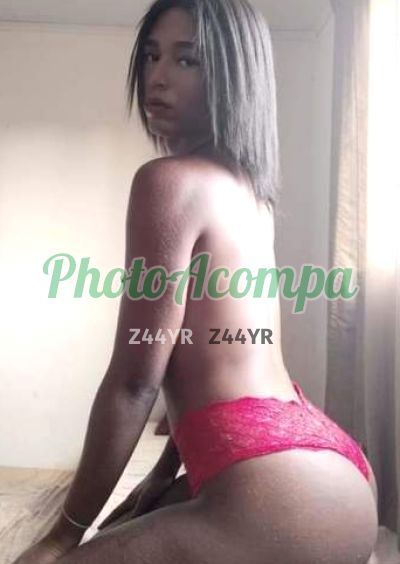 Daniella, transex em Recife