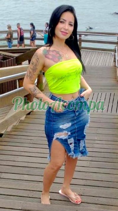 Natália, acompanhante em Colombo