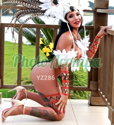 Maria Handara, transex no Butantã (SP)