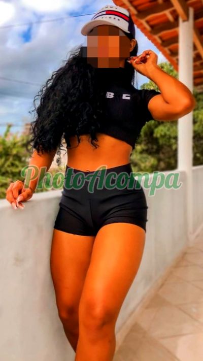 Mariane, garota de programa em Copacabana (RJ)