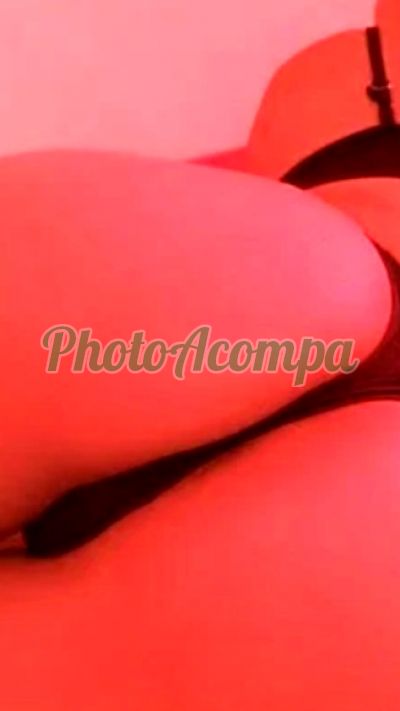 Yasmin, escort no Guarujá