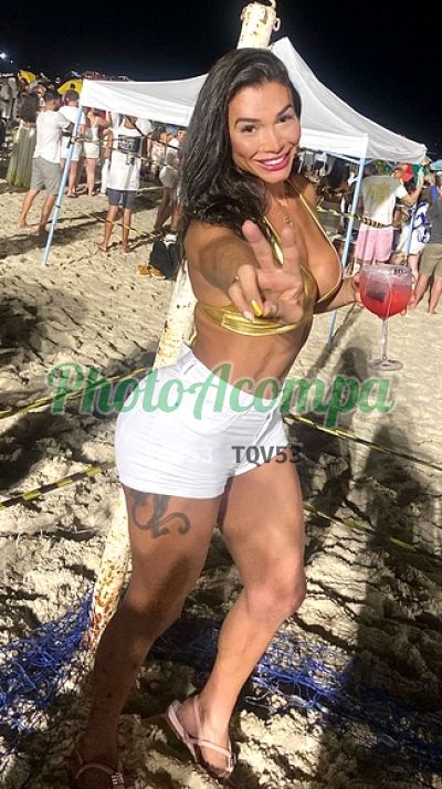 Valerya Pacheco, trans em Copacabana (RJ)