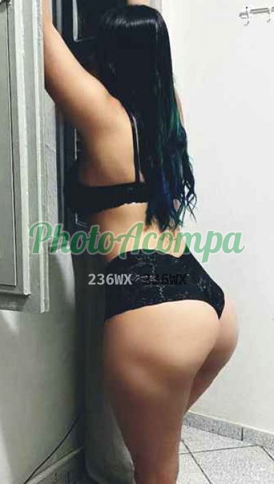 Hellen, garota de programa em Caratinga
