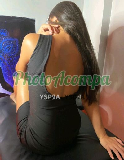 Kelly, garota de programa no Recreio dos Bandeirantes (RJ)
