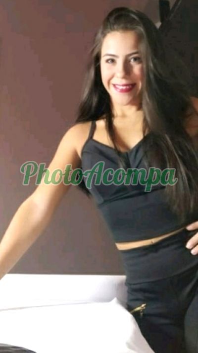 Kelly, garota de programa no Recreio dos Bandeirantes (RJ)