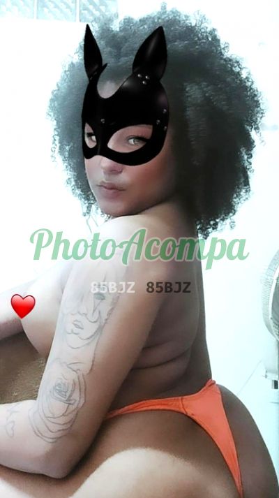 Eulália, travesti no Centro (BH)