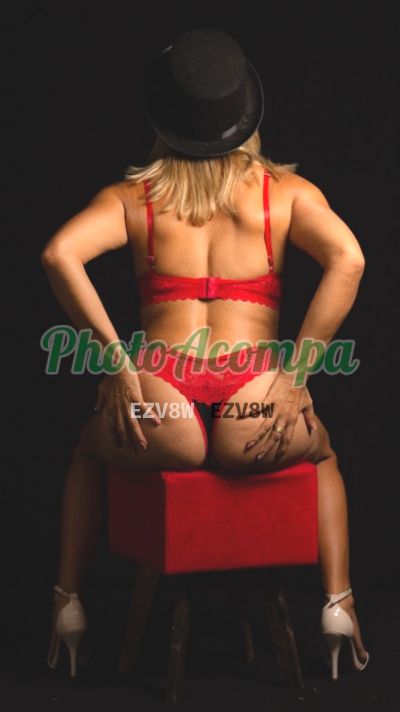 Alicia Oliveira, acompanhante em Americana
